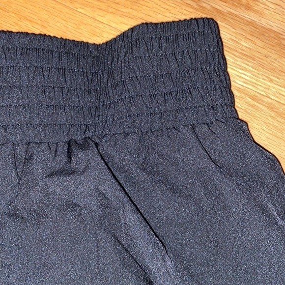 NWT Women’s Athletic Shorts High Waisted Running Gym Shorts with Pockets size M - Picture 9 of 10